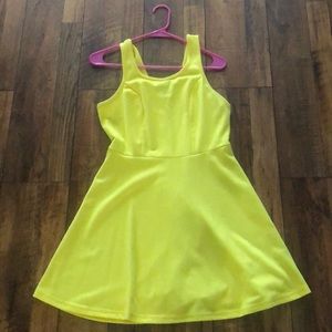 Yellow skater dress. Zip back